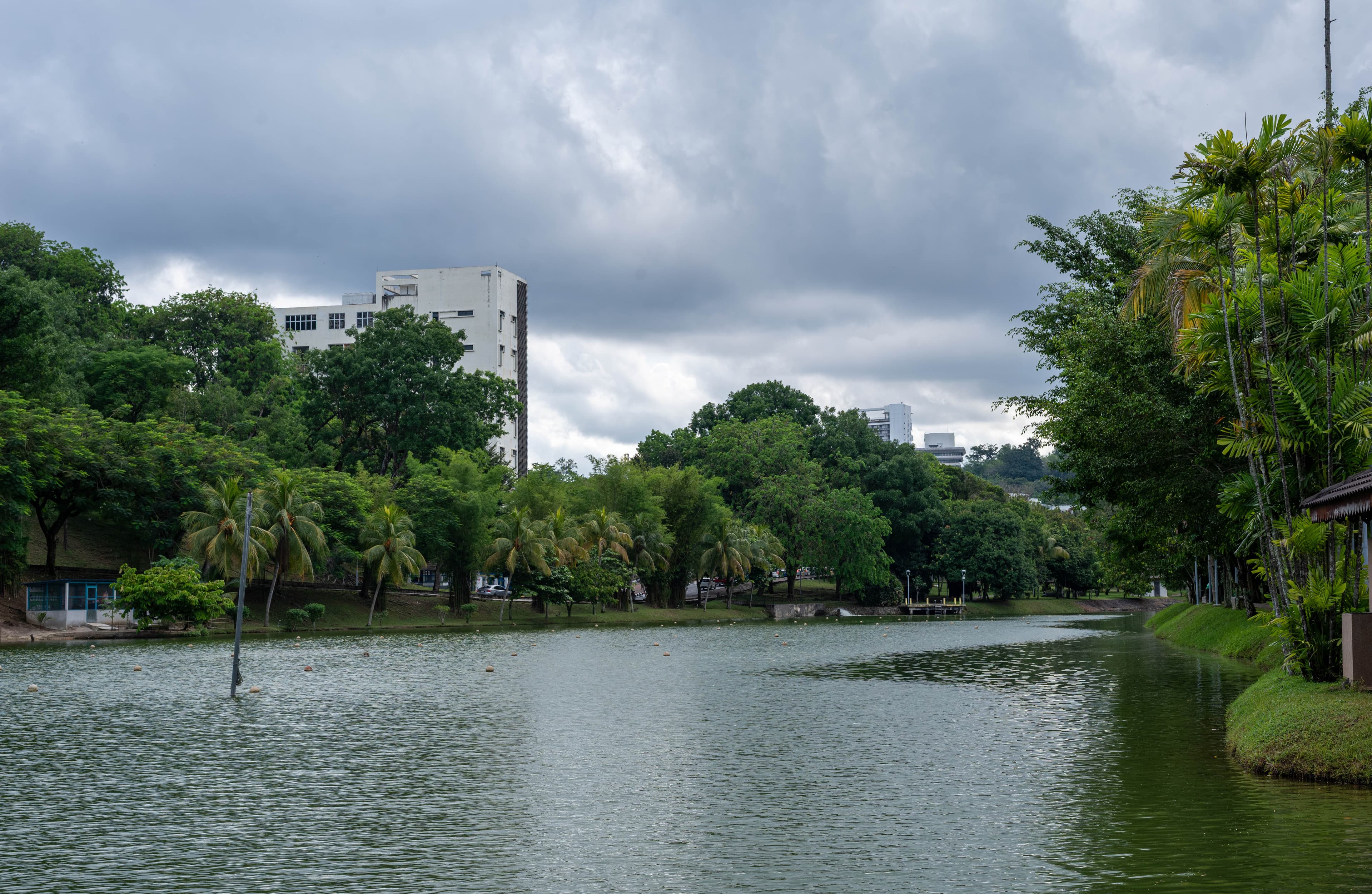UM Lake